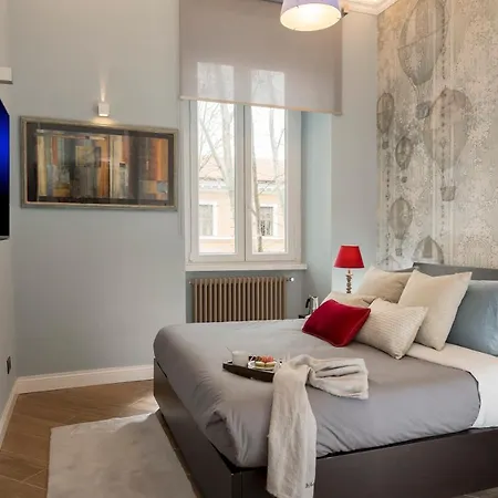 Design With Fireplace Near Vatican דירה רומא