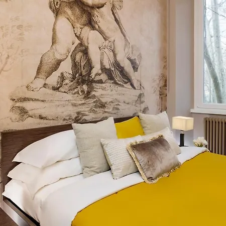 דירה Design With Fireplace Near Vatican רומא