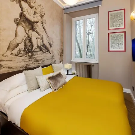 Design With Fireplace Near Vatican דירה *